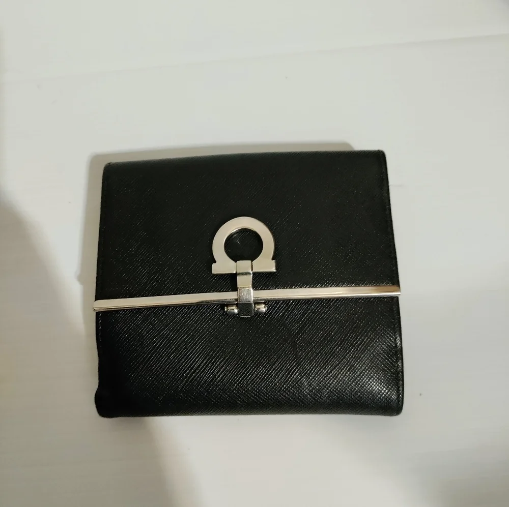Salvatore Ferragamo questions leave
